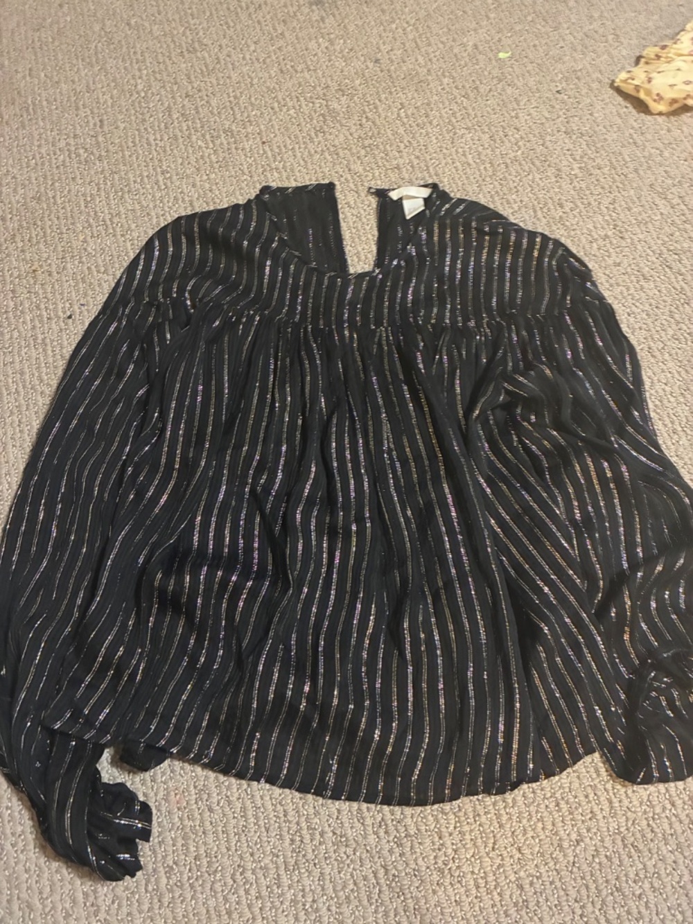 THREE SHIRTS - Picture 7 of 9